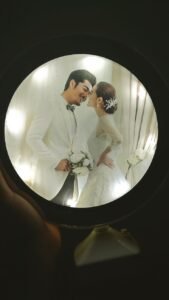 personalized led photo lamp – round frame